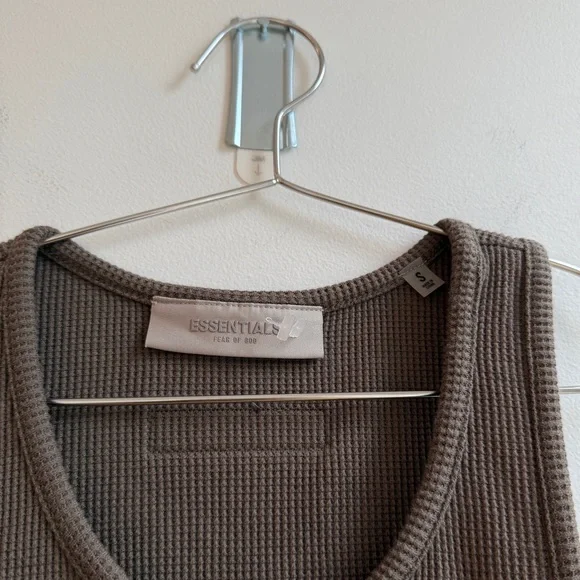 Fear of God Essentials Tank Top 'Wood' Number 77 Brown Racerback Ribbed Small - Picture 4 of 6
